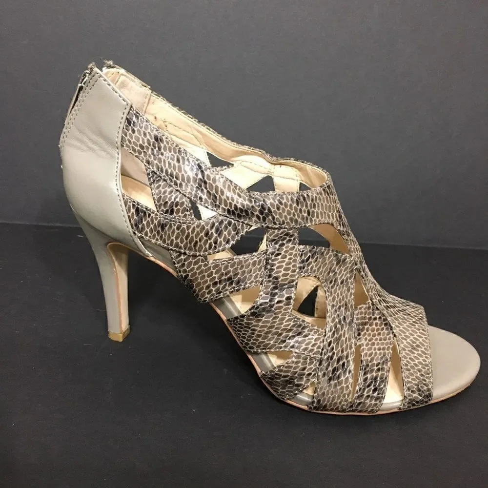 Calvin Klein Gray Python embossed heels - Picture 6 of 11